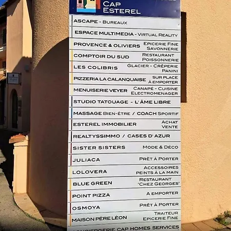 Studio Refait A Neuf Vue Esterel Partielle Mer Διαμέρισμα