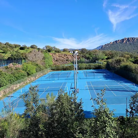 Studio Refait A Neuf Vue Esterel Partielle Mer Saint-Raphaël